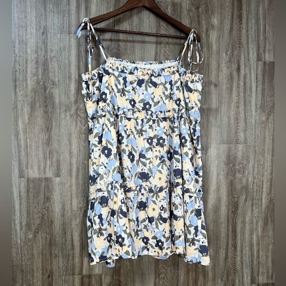 NWOT Rails Caralyn Dress in Mod Floral - Picture 4 of 10